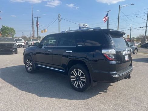 Used 2020 Toyota 4Runner Limited image 5