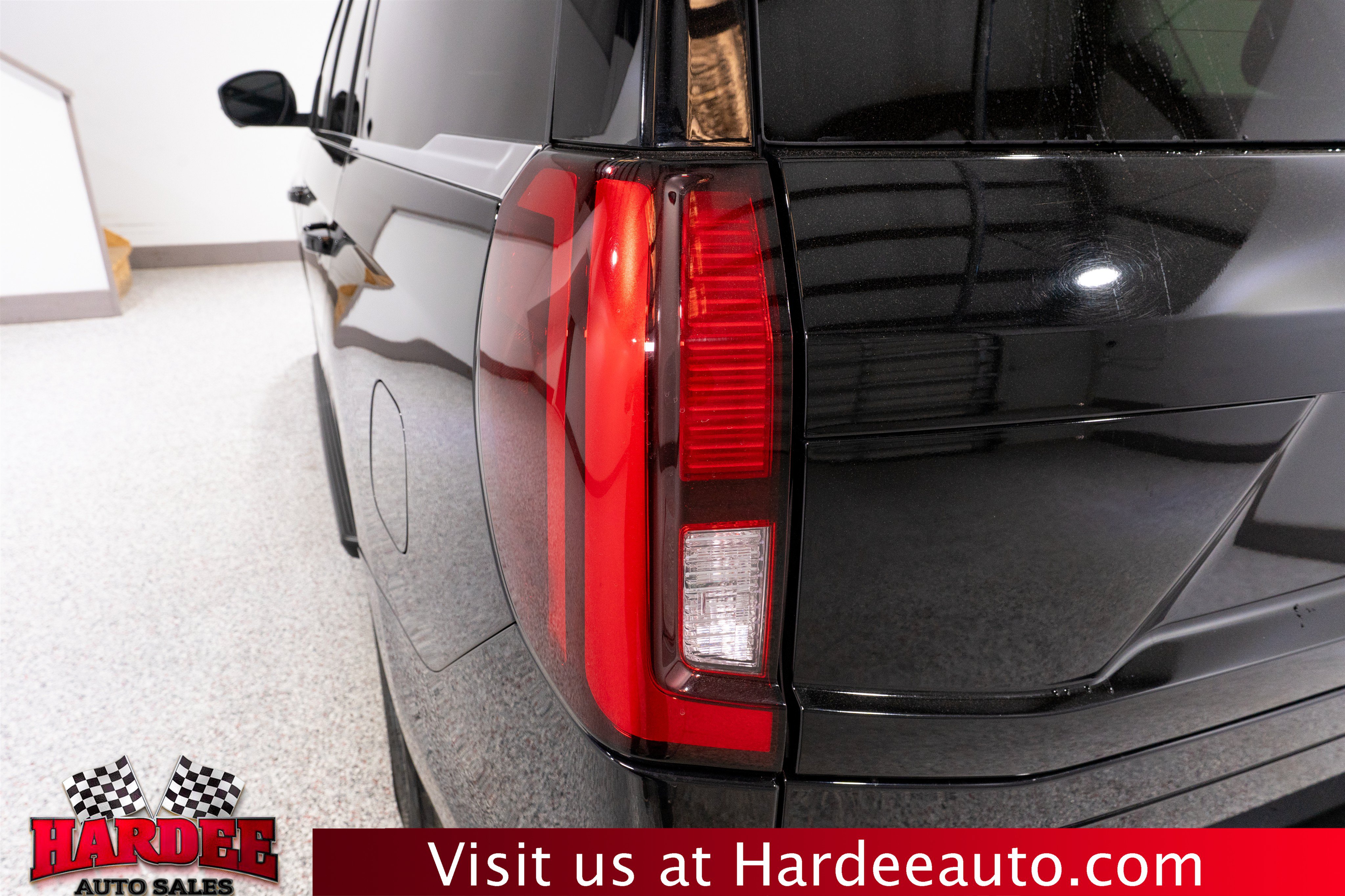 Used 2025 Ford Expedition Active AWD/4WD image 9
