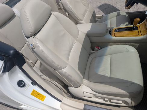 Used 2002 Lexus SC 430 Convertible image 96