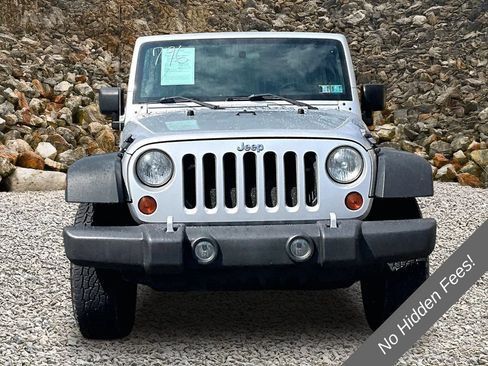 Used 2009 Jeep Wrangler X AWD/4WD image 3