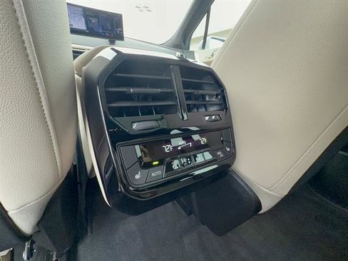Certified 2023 BMW iX xDrive50 w/ Premium Package image 28
