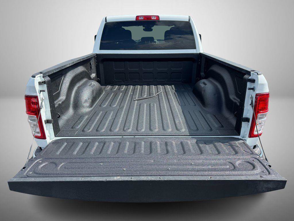 Used 2023 RAM 2500 Big Horn w/ Level 1 Equipment Group AWD/4WD image 8