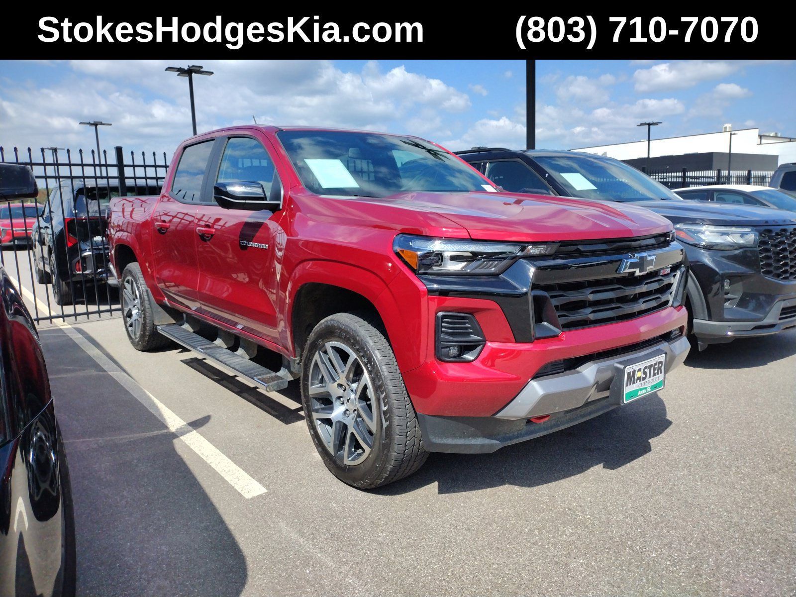 Used 2024 Chevrolet Colorado Z71 w/ Z71 Convenience Package 2 AWD/4WD image 1