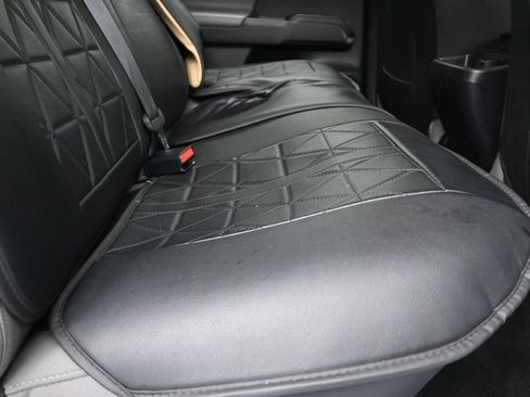 Used 2022 Toyota Tacoma SR w/ SR Convenience Package RWD image 21