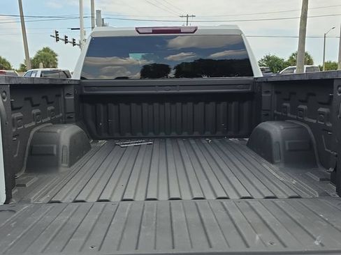Used 2023 Chevrolet Silverado 1500 LT Trail Boss AWD/4WD image 7