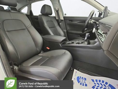 Used 2024 Honda Civic Touring image 29