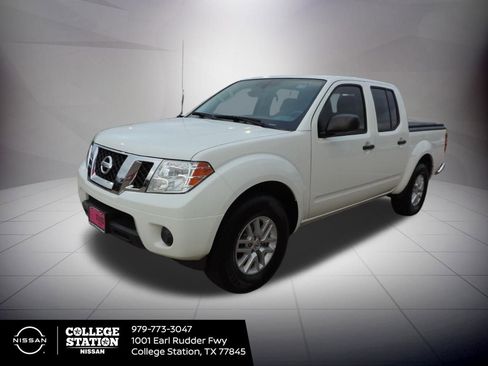 Used 2021 Nissan Frontier SV image 8