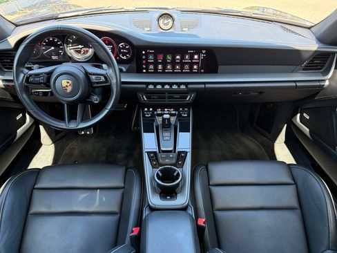 Used 2022 Porsche 911 Carrera 4S AWD/4WD image 13