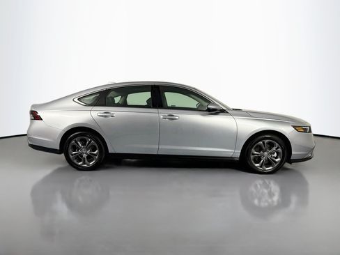 Used 2026 Honda Accord EX-L image 4
