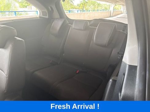 Used 2024 Honda Odyssey Elite image 4