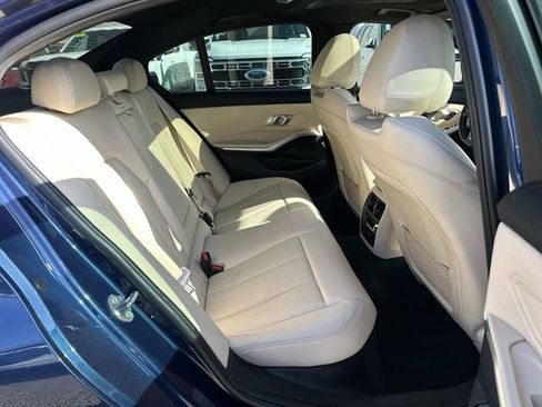 Used 2022 BMW 330i Sedan RWD image 27