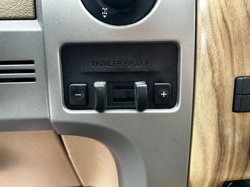 Used 2011 Ford F150 Lariat w/ Lariat Plus Pkg image 20