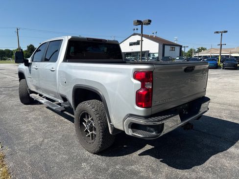 Used 2023 Chevrolet Silverado 2500 LT w/ Convenience Package AWD/4WD image 10