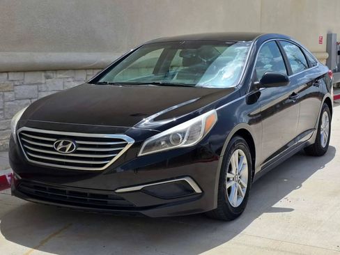Used 2017 Hyundai Sonata SE FWD image 7