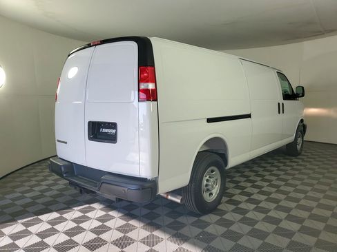 New 2026 Chevrolet Express 3500 Extended w/ Driver Convenience Package RWD image 4