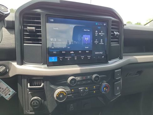 Used 2025 Ford F150 XL RWD image 16