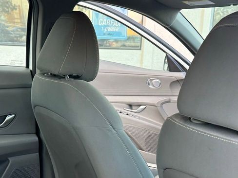 Used 2023 Hyundai Elantra SEL image 23