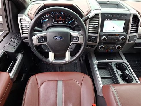 Used 2019 Ford F350 Platinum w/ Platinum Ultimate Package image 12