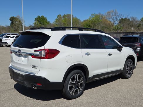 New 2026 Subaru Ascent Touring AWD/4WD image 3