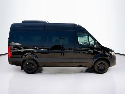 New 2025 Mercedes-Benz Sprinter 2500 image 8