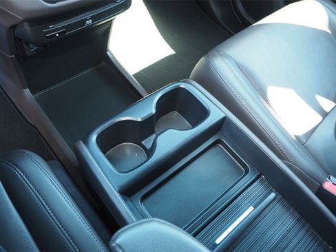 Used 2019 Honda Odyssey EX-L image 24