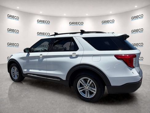 Used 2020 Ford Explorer XLT w/ Equipment Group 202A RWD image 5