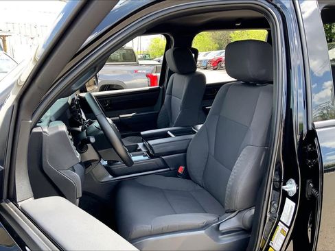 Used 2026 Toyota Tundra SR image 8