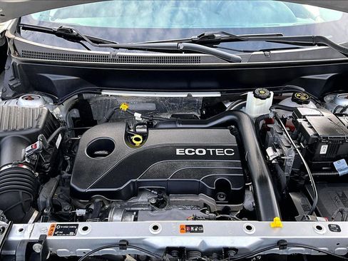 Used 2022 GMC Terrain SLT w/ Infotainment Package II image 22