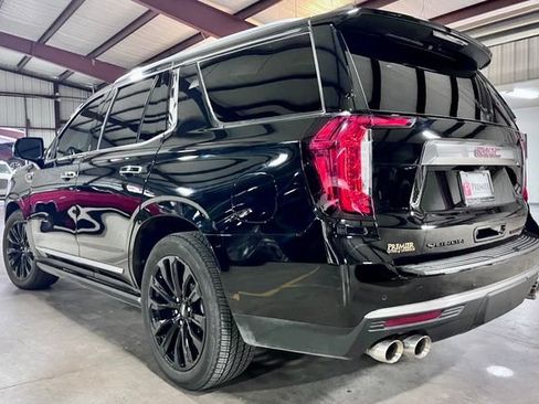 Used 2021 GMC Yukon Denali w/ Denali Ultimate Package AWD/4WD image 8