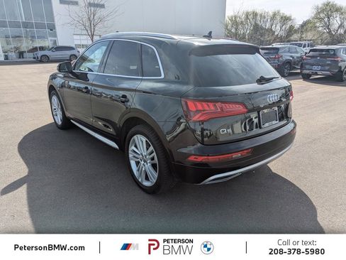 Used 2019 Audi Q5 2.0T Premium Plus w/ Premium Plus Package image 2