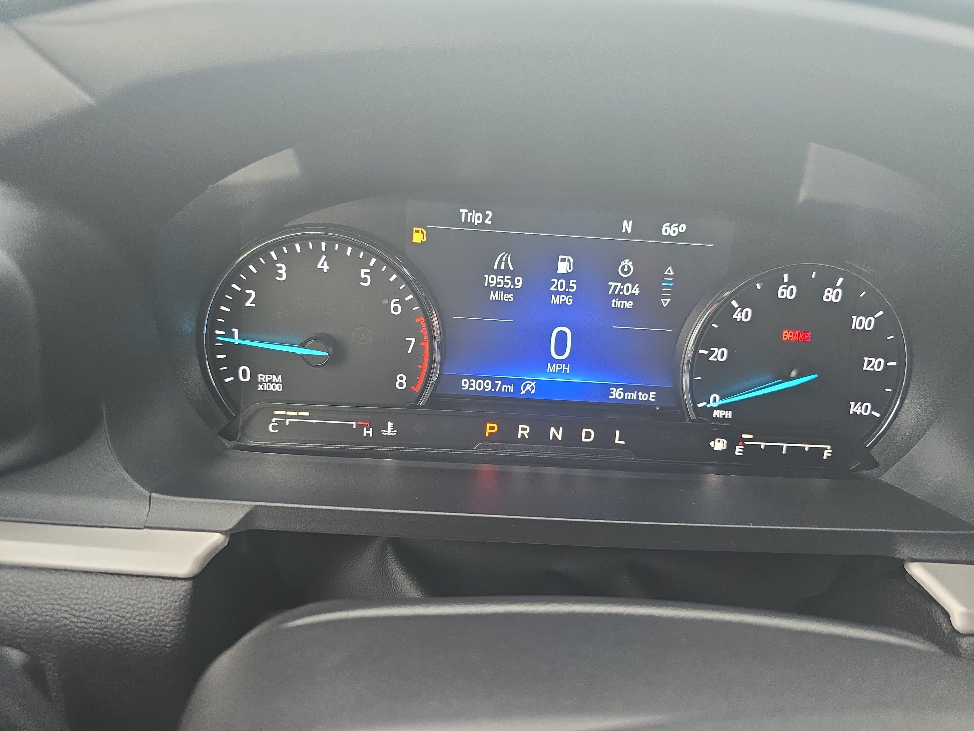 Used 2023 Ford Explorer XLT w/ Equipment Group 202A AWD/4WD image 18