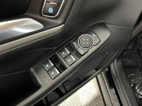 Used 2022 Ford Escape SEL image 15