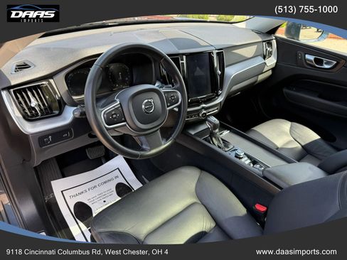 Used 2020 Volvo XC60 T5 Momentum w/ Protection Package Premier AWD/4WD image 13