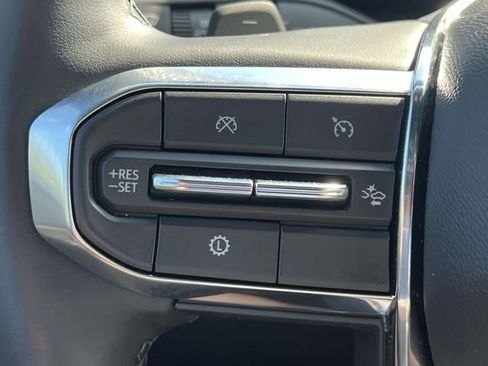 New 2025 GMC Acadia Elevation w/ Elevation Premium Package image 29