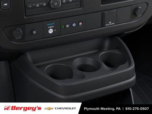 New 2025 Chevrolet Express 2500 Work Van w/ Driver Convenience Package image 29