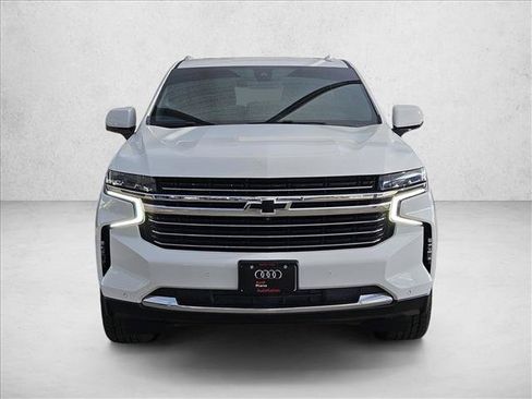 Used 2021 Chevrolet Tahoe LT w/ LT Signature Package AWD/4WD image 2
