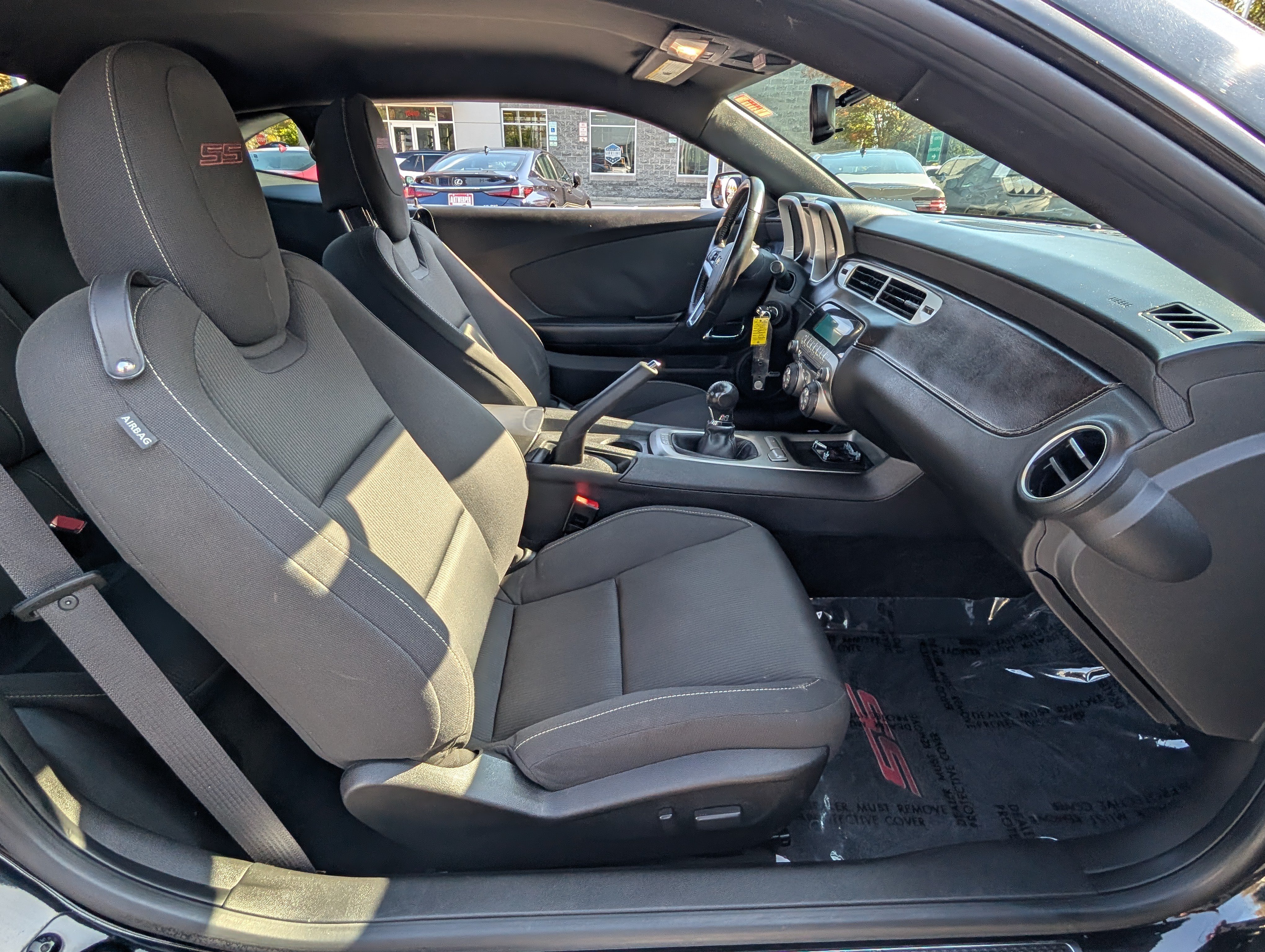 Used 2012 Chevrolet Camaro SS RWD image 11