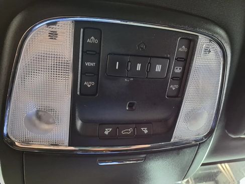 Used 2019 Jeep Grand Cherokee High Altitude AWD/4WD image 26