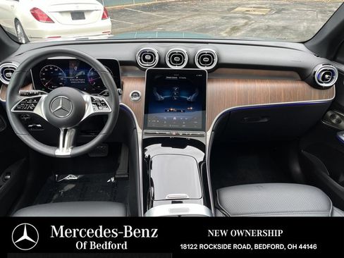 Used 2026 Mercedes-Benz GLC 300 4MATIC image 21