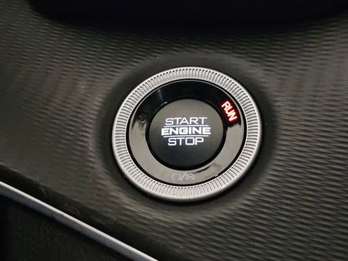 New 2025 Jeep Grand Cherokee L Laredo w/ Luxury Tech Group I AWD/4WD image 25