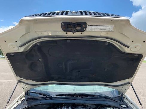 Used 2001 Lincoln LS RWD image 3