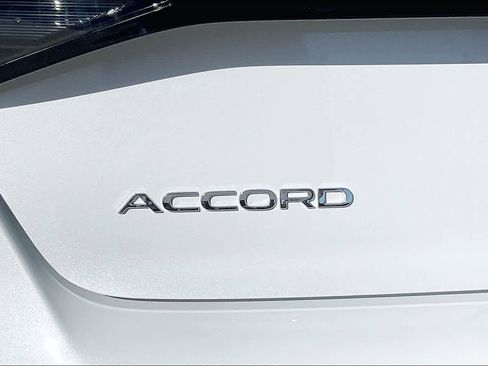 New 2025 Honda Accord SE image 15