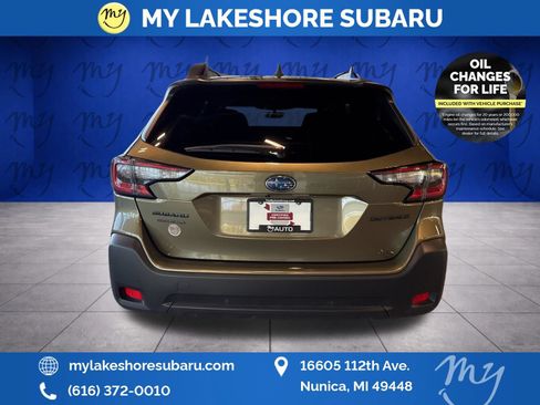 Certified 2025 Subaru Outback Onyx Edition AWD/4WD image 10