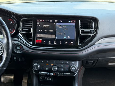 Used 2023 Dodge Durango GT AWD/4WD image 32