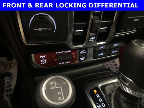 Used 2024 Jeep Wrangler Unlimited Rubicon w/ Convenience Group image 14