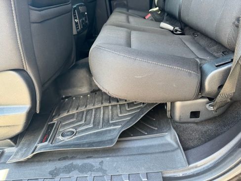 Certified 2018 Ford F150 XLT w/ Equipment Group 302A Luxury image 8