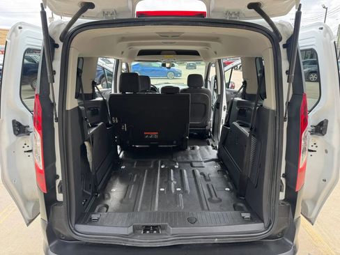 Used 2016 Ford Transit Connect XL image 29