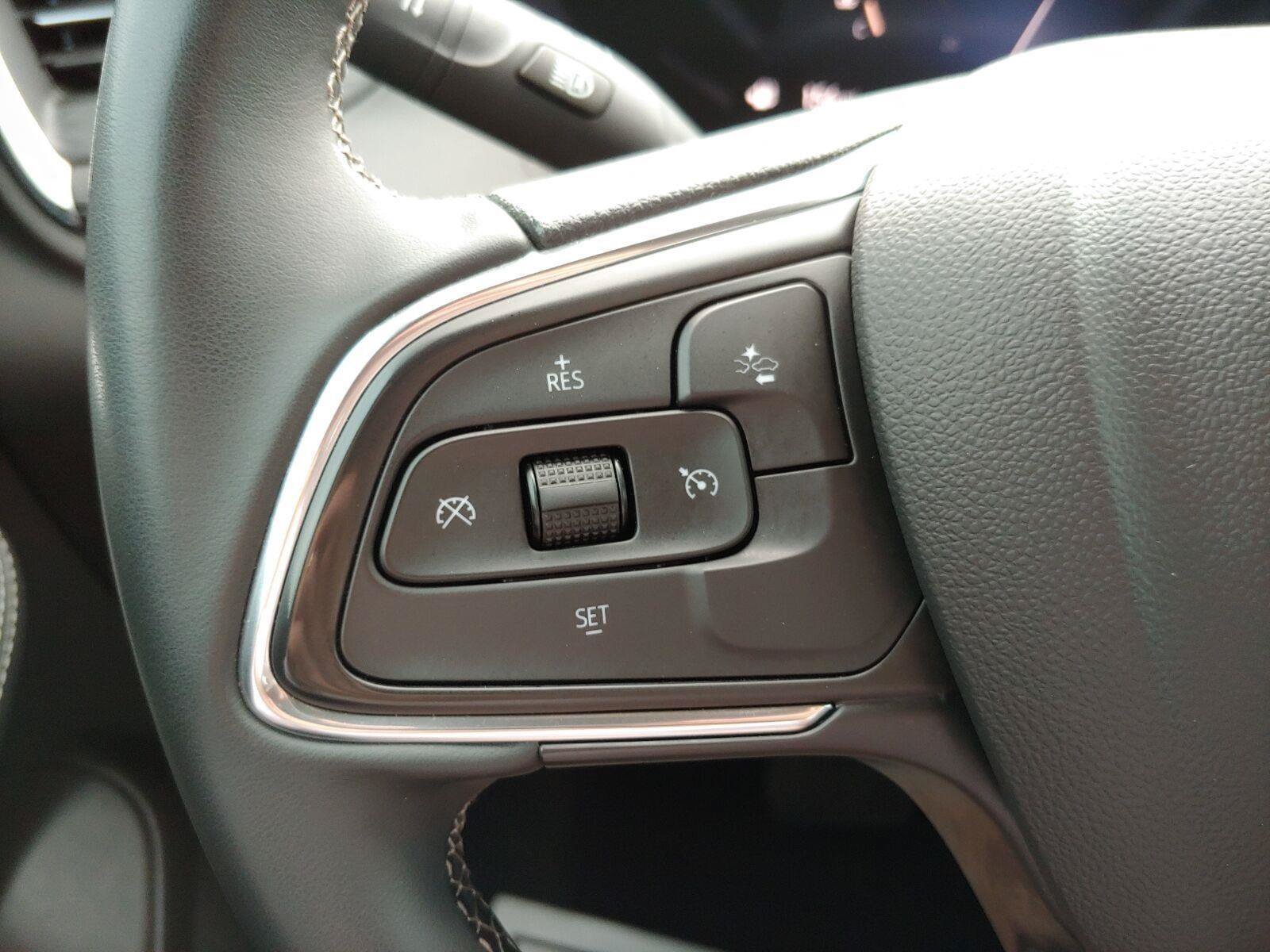 Used 2025 Buick Encore GX Preferred FWD image 15