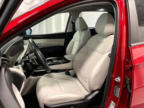 Certified 2025 Hyundai Tucson SEL AWD/4WD image 10