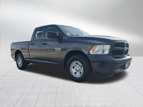 Used 2017 RAM 1500 Tradesman w/ Popular Equipment Group RWD image 4